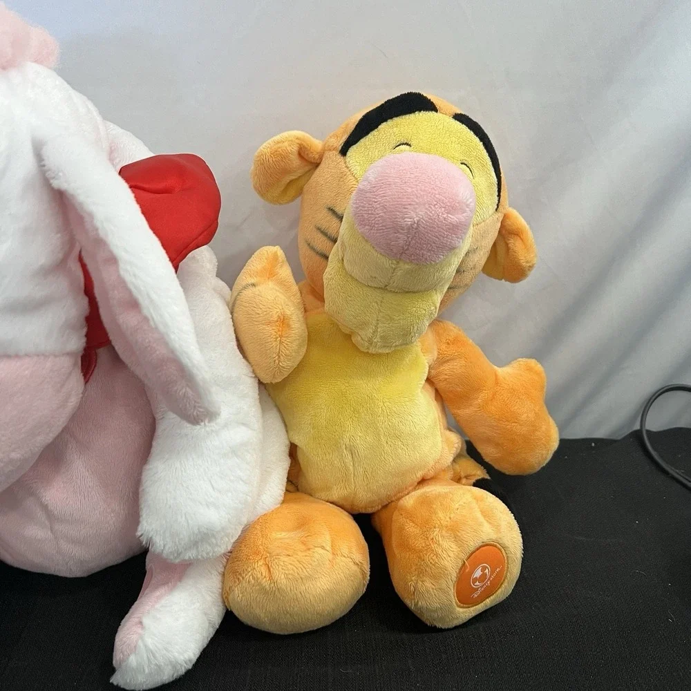 Disney Store Winnie the Pooh Plush Lot Eeyore Puffer Vest Pink Tigger 3pc Set‎